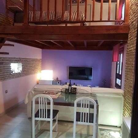 Cosy Double Room + Private Bathroom Sevilla Center Екстер'єр фото