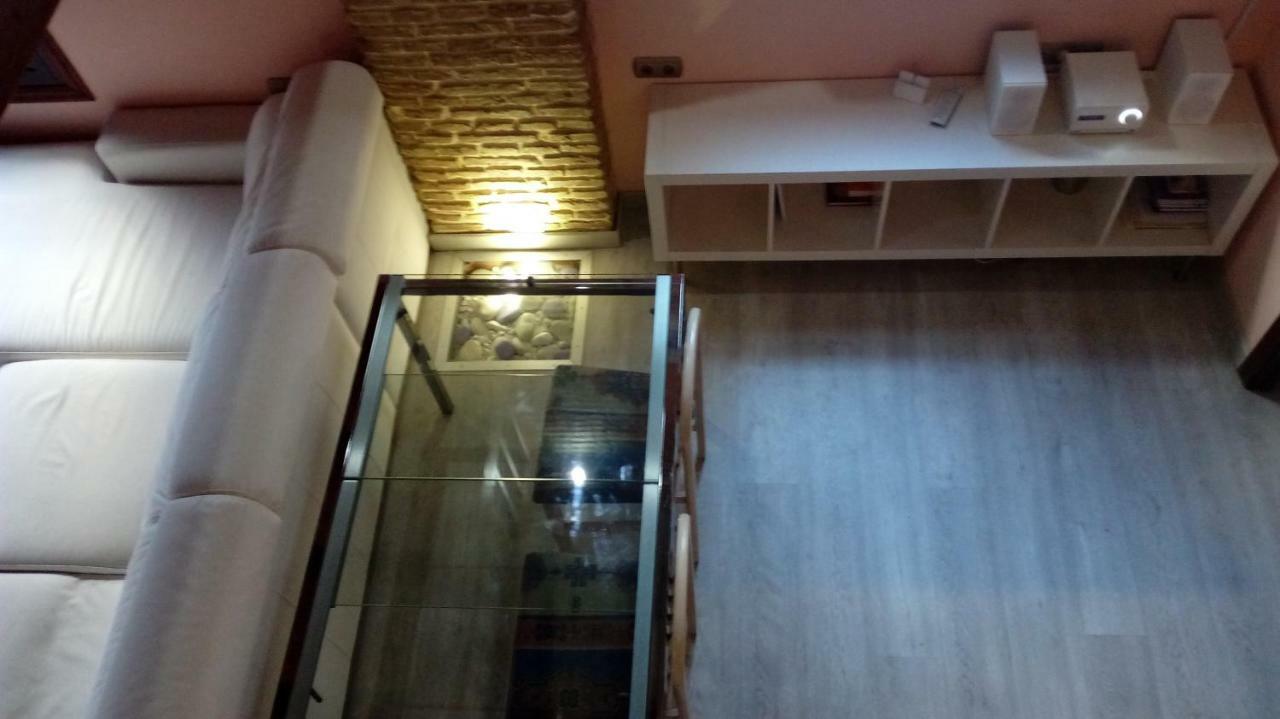 Cosy Double Room + Private Bathroom Sevilla Center Екстер'єр фото