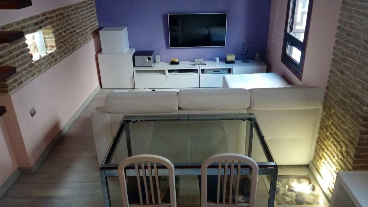 Cosy Double Room + Private Bathroom Sevilla Center Екстер'єр фото